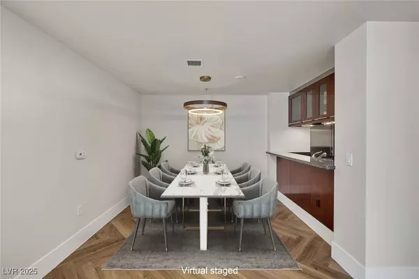 Las Vegas, NV 89109,2700 Las Vegas BLVD #2202