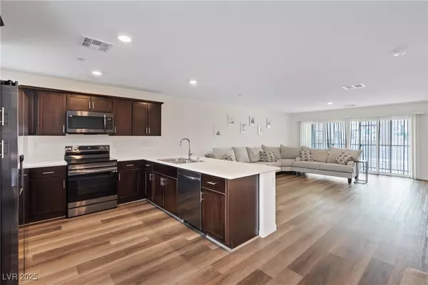 Las Vegas, NV 89183,12153 Harvest Sky WAY #5