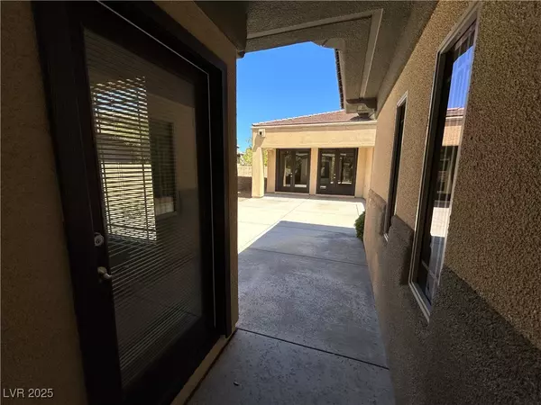 Henderson, NV 89052,4 Chatmoss RD
