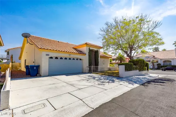 Las Vegas, NV 89129,8995 Sidebrook CT