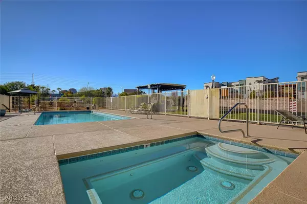 Las Vegas, NV 89119,3930 University Center DR #806