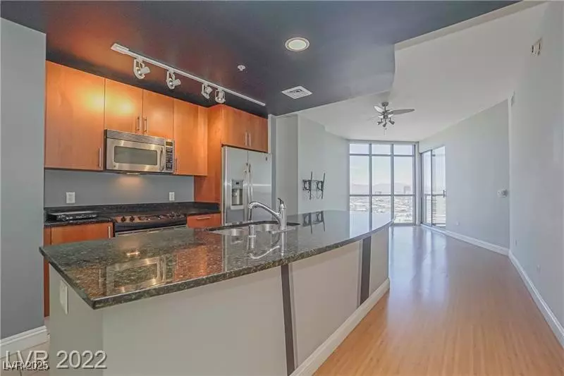 Las Vegas, NV 89102,200 W Sahara AVE #2410