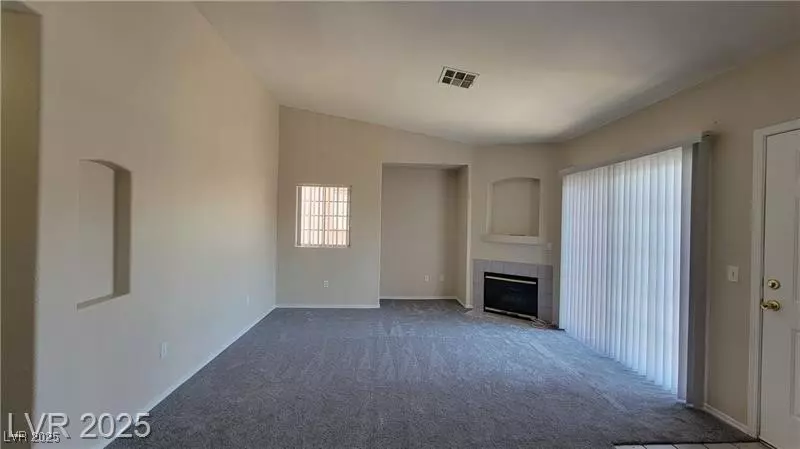 Las Vegas, NV 89115,4730 Craig RD #2184