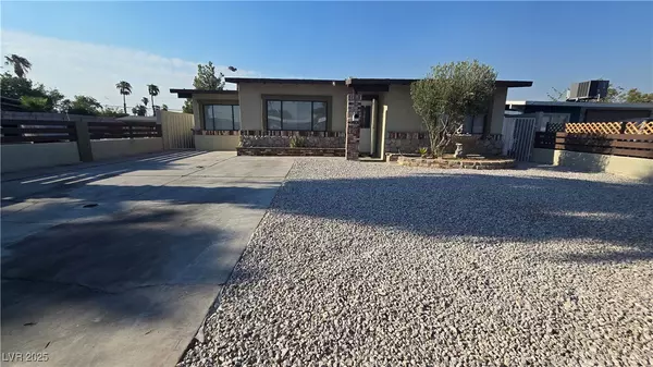 Las Vegas, NV 89101,1915 E Mesquite AVE