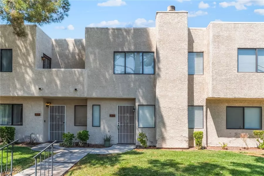 2692 Matogroso LN, Las Vegas, NV 89121