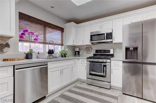8801 Villa Ridge DR, Las Vegas, NV 89134