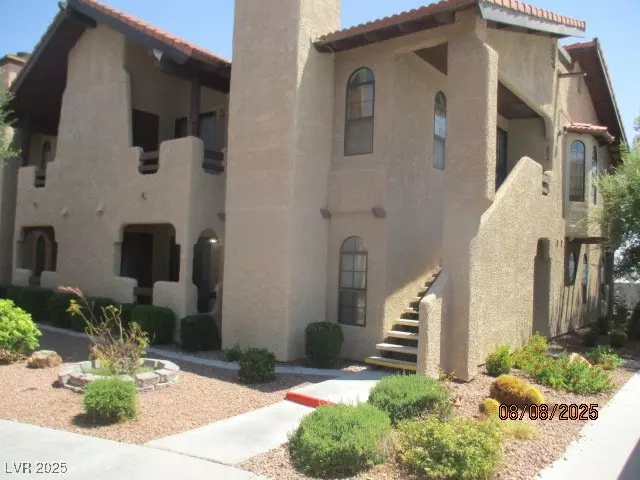 4049 Luzon WAY #202, Las Vegas, NV 89103