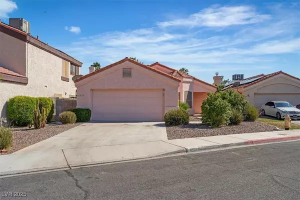 Las Vegas, NV 89108,6537 Old Oxford AVE