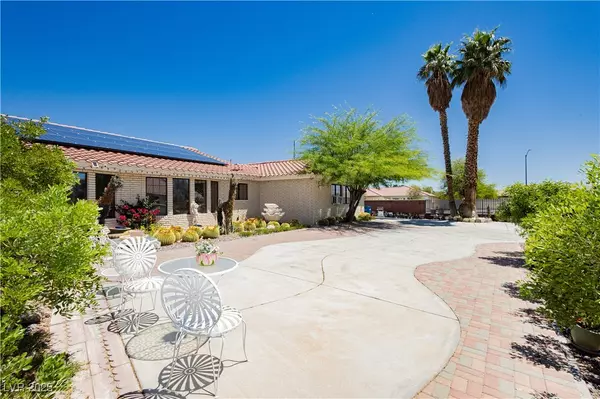 Las Vegas, NV 89117,2255 S Buffalo DR