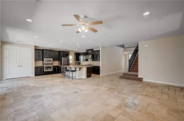 Henderson, NV 89012,929 Pomander Point PL