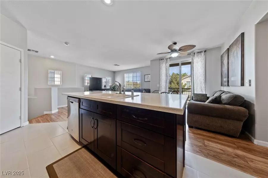 9121 Ripple Ridge AVE #101, Las Vegas, NV 89149