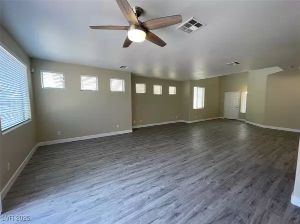 Las Vegas, NV 89113,8050 Villa Avada CT