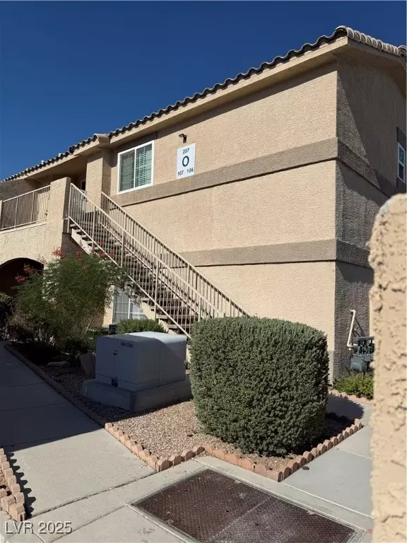 Las Vegas, NV 89108,1401 N Michael WAY #107