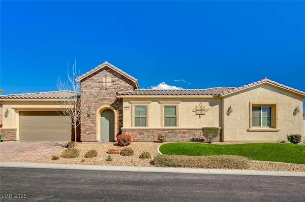 6332 Cascade Range ST, Las Vegas, NV 89149