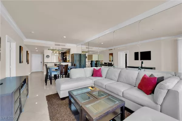 230 E Flamingo RD #223, Las Vegas, NV 89169