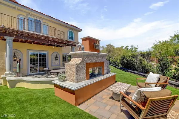 Las Vegas, NV 89134,1920 Redbird Crest LN