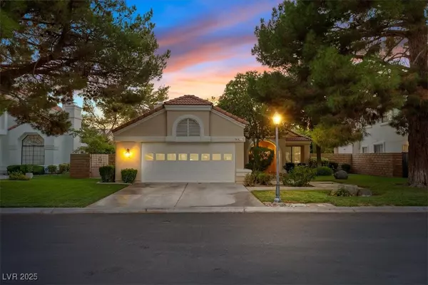 5421 Painted Sunrise DR, Las Vegas, NV 89149