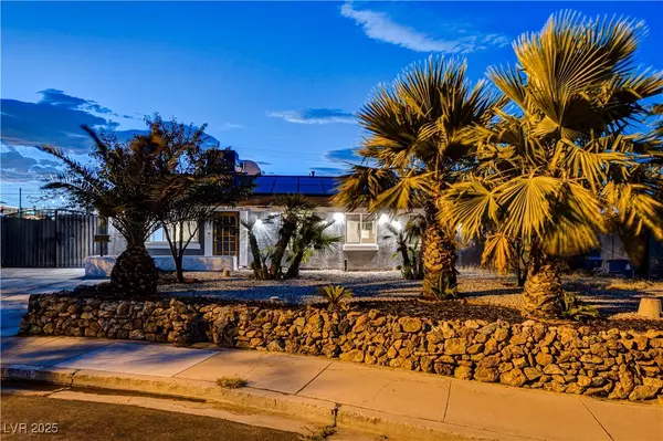 Las Vegas, NV 89121,4248 Montdale AVE