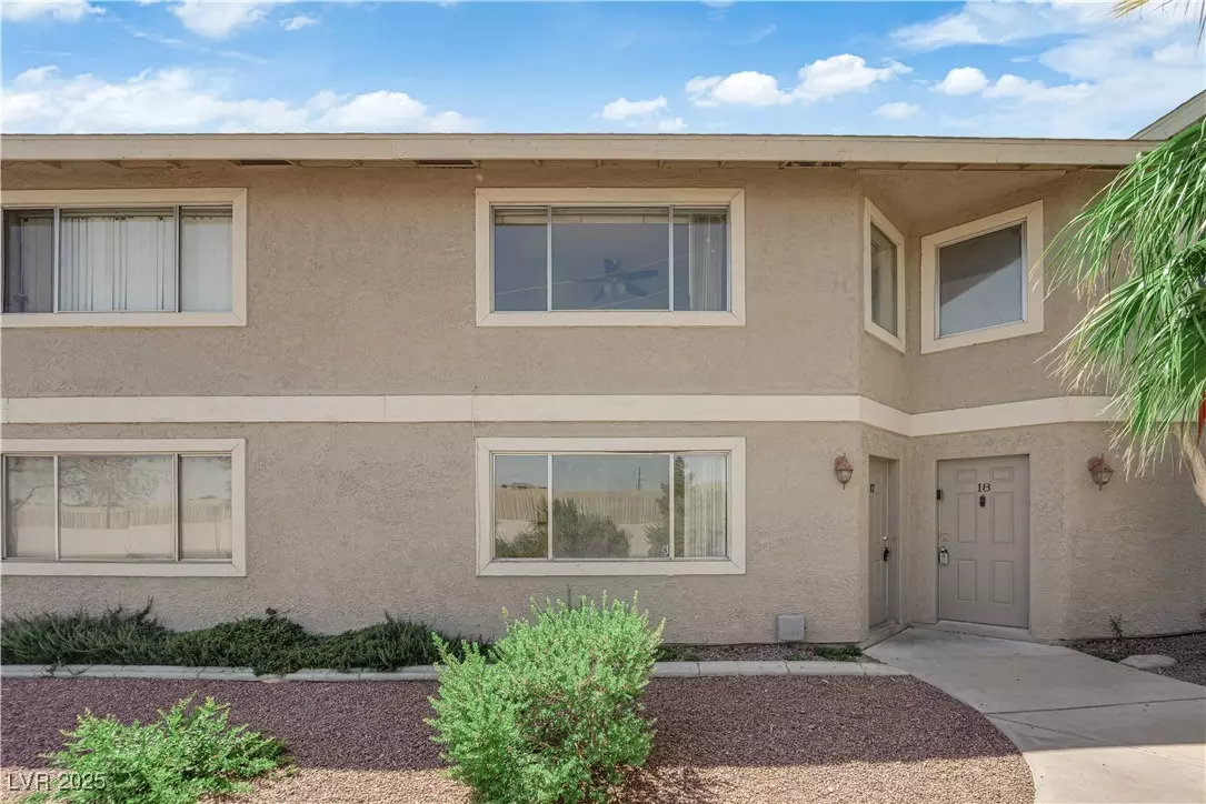 Las Vegas, NV 89107,100 S Crestline DR #17
