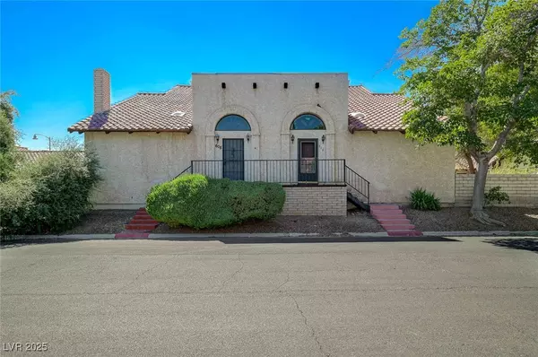 608 Sea Pines LN, Las Vegas, NV 89107