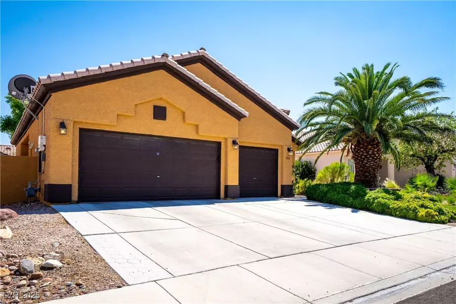 5213 Red Glory DR, Las Vegas, NV 89130