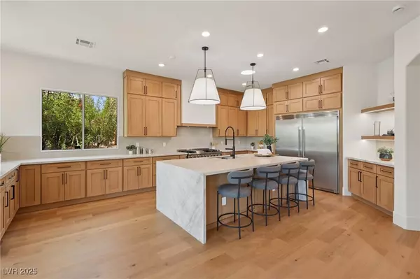 10385 Luna Magico AVE, Las Vegas, NV 89135