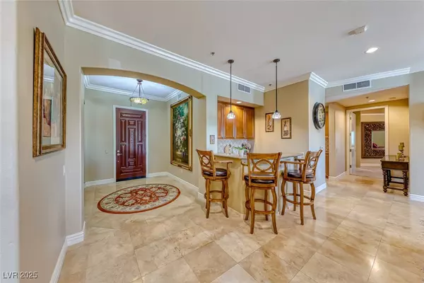 Henderson, NV 89011,15 Via Mantova #205