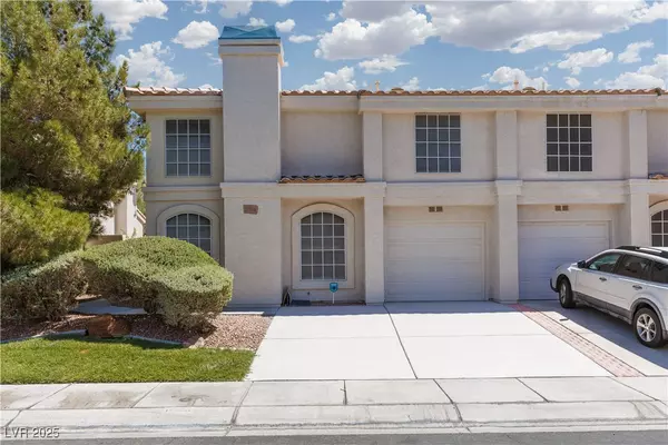 1004 Sun Wood DR, Las Vegas, NV 89145