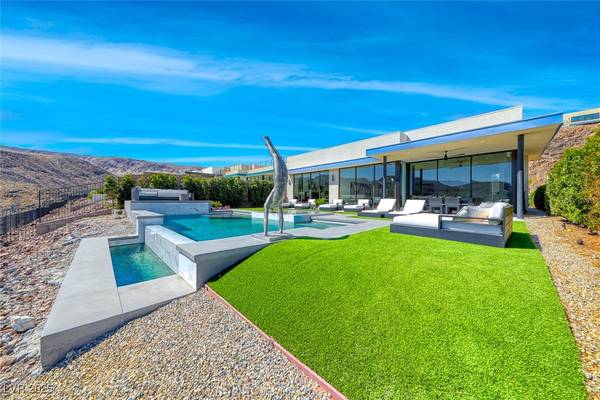 672 Blackrock Rim DR, Henderson, NV 89012