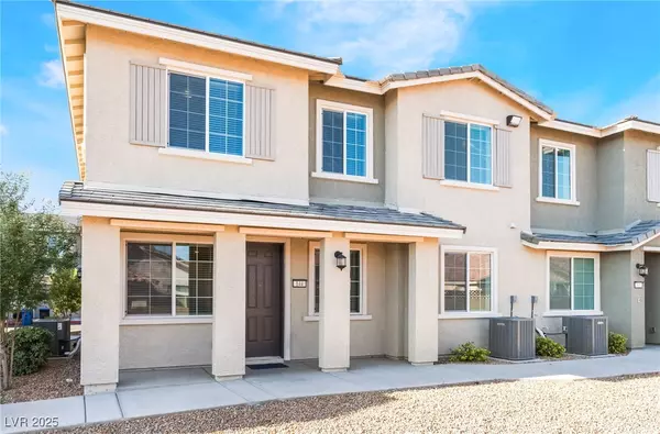 Las Vegas, NV 89130,5730 Sky Pointe DR #144