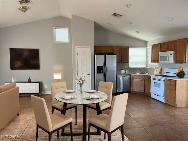 North Las Vegas, NV 89032,3925 Biddle ST