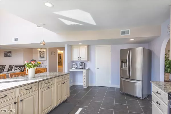 Las Vegas, NV 89120,5110 Amanda LN