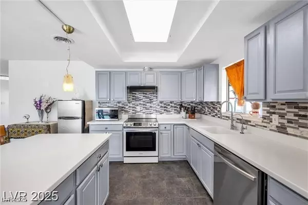 Las Vegas, NV 89169,1589 Silver Mesa WAY