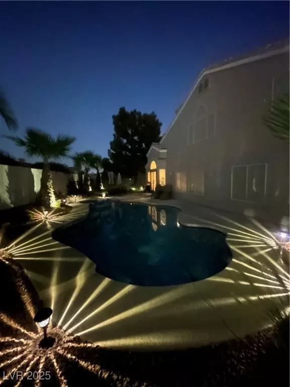 Las Vegas, NV 89123,614 Ravenglen DR