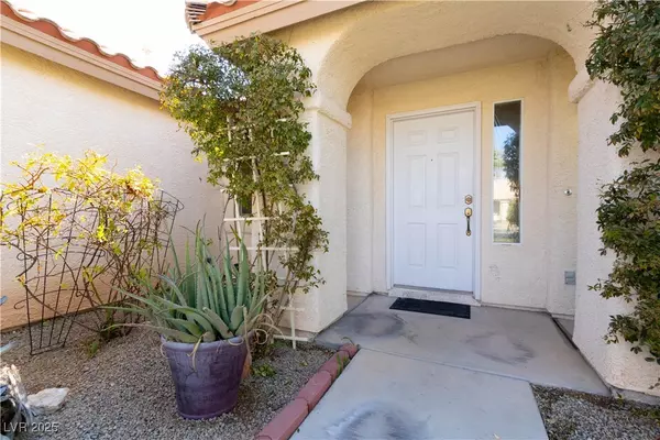 4633 Califa DR, Las Vegas, NV 89122