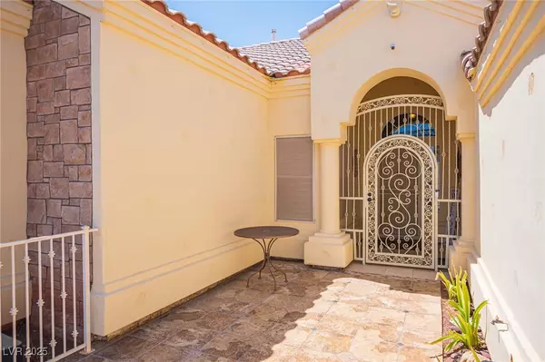 Las Vegas, NV 89146,3191 Redwood ST