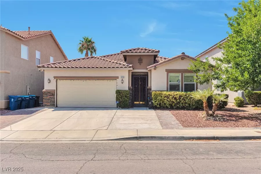 9709 Hawk Cliff AVE, Las Vegas, NV 89148
