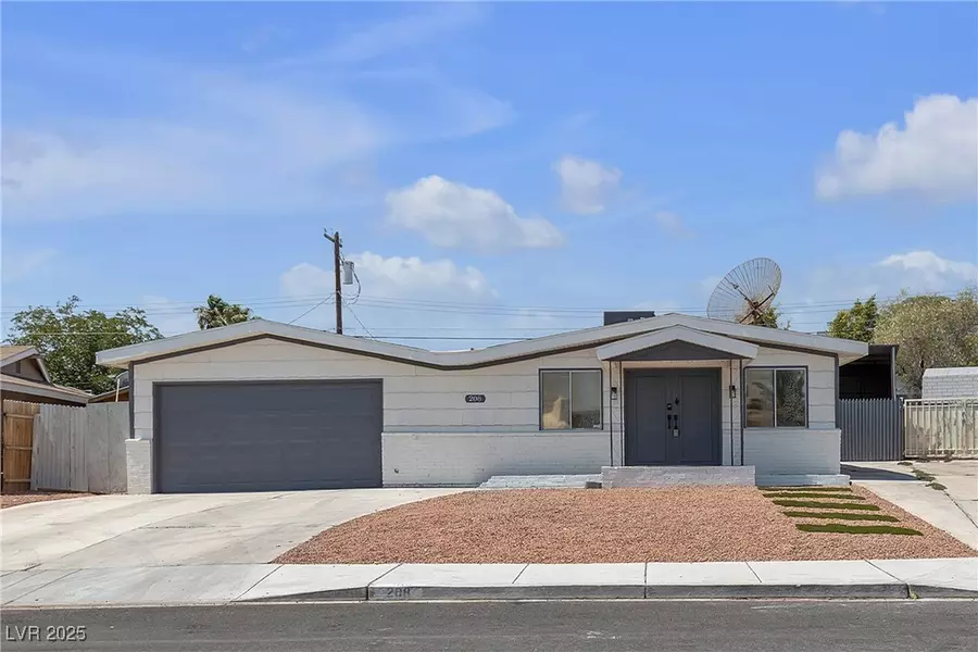 208 Colleen DR, Las Vegas, NV 89107