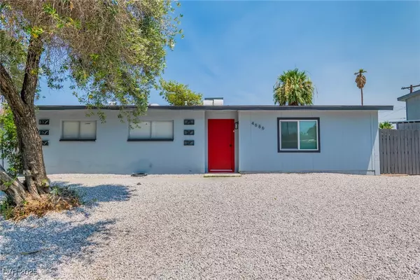4686 Gabriel DR, Las Vegas, NV 89121