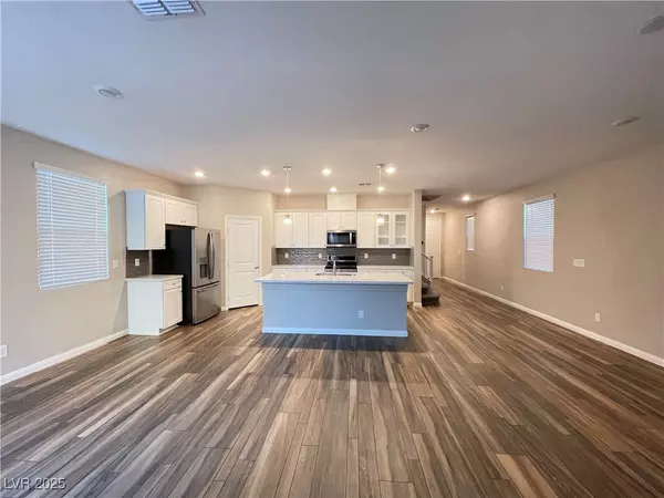 Las Vegas, NV 89178,8047 Cavazzo AVE