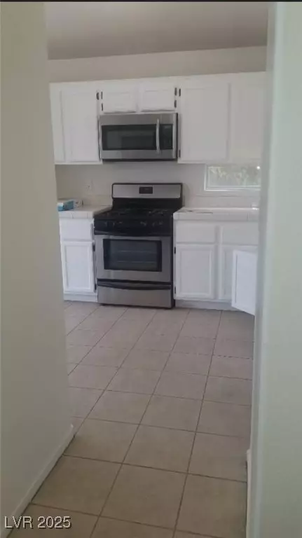 North Las Vegas, NV 89031,5027 Vista Del Rio WAY