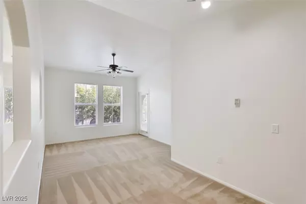 9975 PEACE WAY #2106, Las Vegas, NV 89147