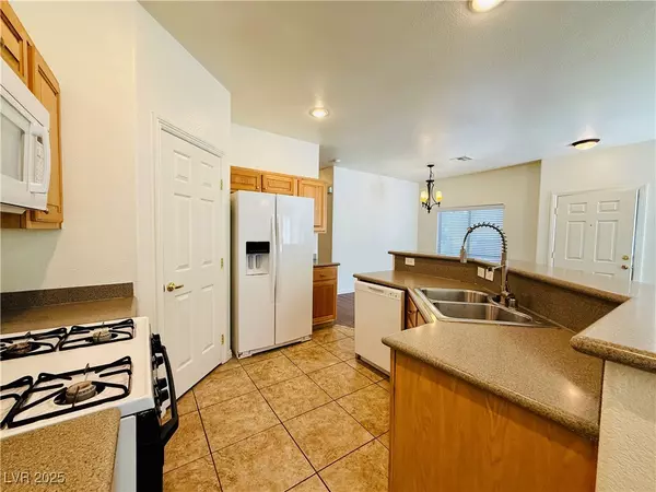 Henderson, NV 89002,1161 Amarillo Sky PL #3