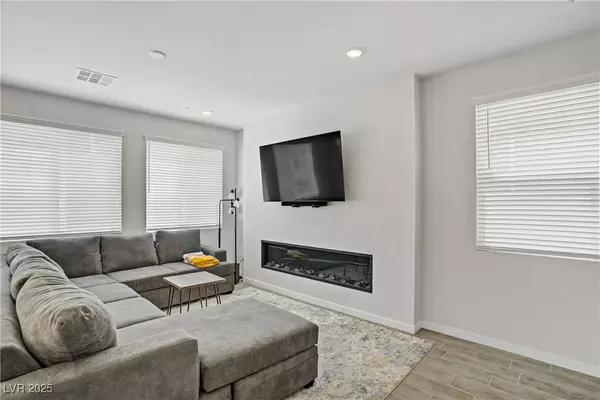 Las Vegas, NV 89166,10667 Deibel AVE