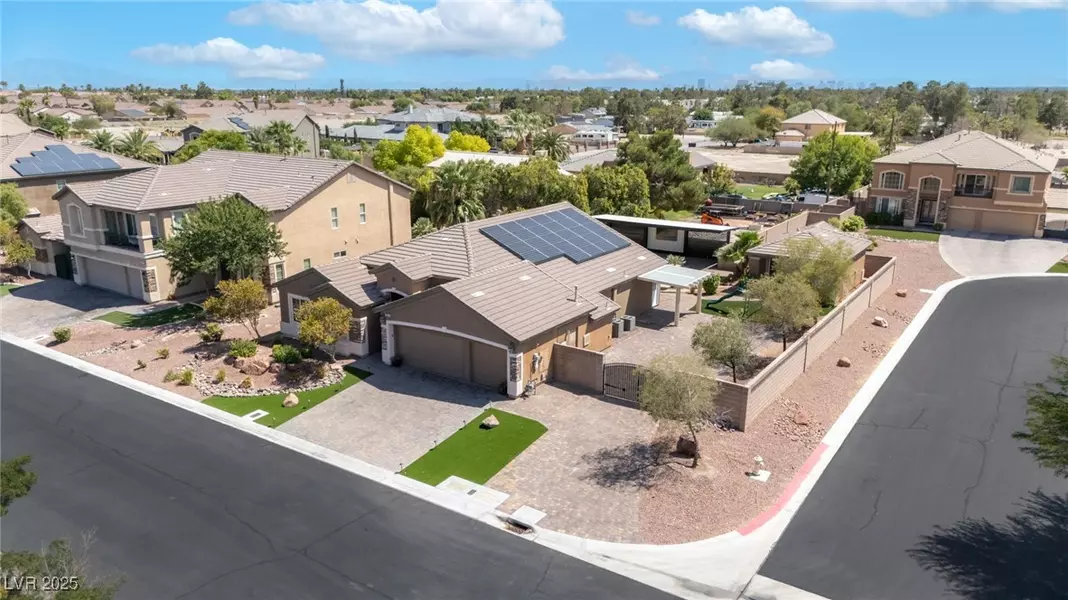 5829 Christine Falls AVE, Las Vegas, NV 89130