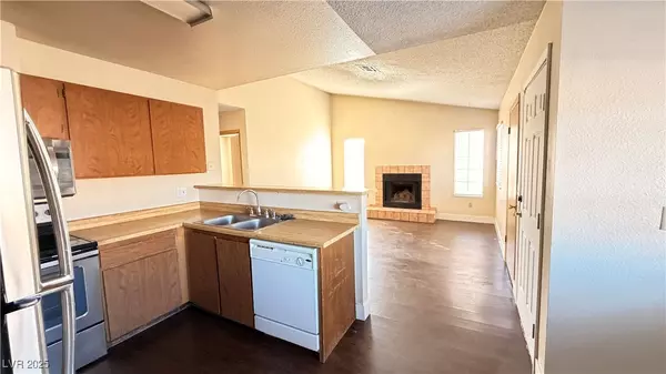 2685 Bryandouglas DR, Las Vegas, NV 89121