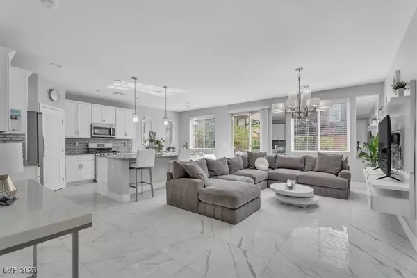 Las Vegas, NV 89178,9250 White Sapphire CT