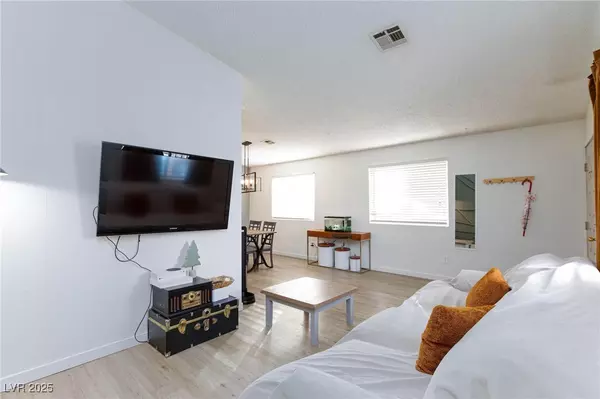 Las Vegas, NV 89110,4421 Halbert AVE