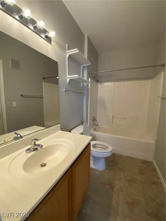 Las Vegas, NV 89147,9470 Peace WAY #216
