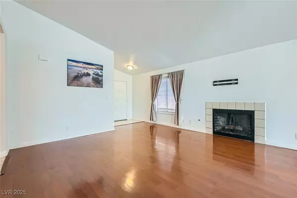 Las Vegas, NV 89108,6412 Yarmouth DR